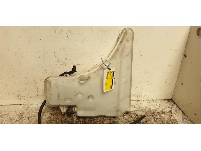 Ruitensproeiertank voor van een BMW 3-Serie, Auto-onderdelen, Ruiten en Toebehoren, BMW, Gebruikt, 3 maanden garantie, Ophalen of Verzenden