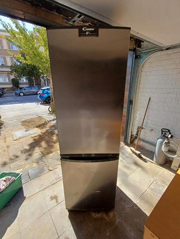 Candy A++ koelkast met diepvriezer – inox – werkt perfect beschikbaar voor biedingen