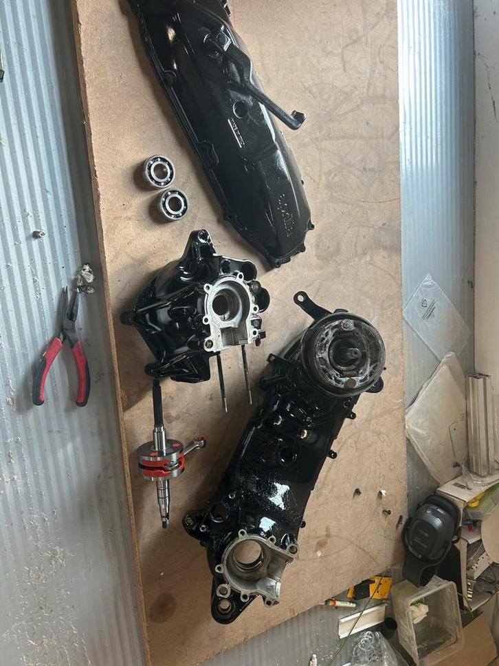 Minarelli horizontaal blok & frame, Fietsen en Brommers, Brommers | Tuning en Styling, Gebruikt, Ophalen