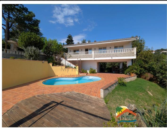 Villa 4F + piscine à Lloret Blau        Vue mer, Immo, Buitenland, Spanje, Woonhuis, Dorp