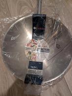 Hendi 36cm Three Ply wok pan (Nieuw), Maison & Meubles, Cuisine | Casseroles & Poêles, Neuf, Inox, Enlèvement, Plaque céramique