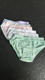 Meisjes onderbroekjes 2 jaar als nieuw, Enfants & Bébés, Vêtements enfant | Taille 104, Enlèvement, Comme neuf, Fille, Ensemble