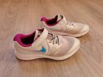 Loopschoenen Nike - maat 35, Kinderen en Baby's, Kinderkleding | Schoenen en Sokken, Gebruikt, Meisje, Sportschoenen, Ophalen of Verzenden