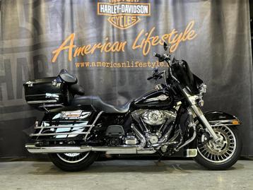 Harley-Davidson Touring Touring Electra Glide Classic FLHTC beschikbaar voor biedingen