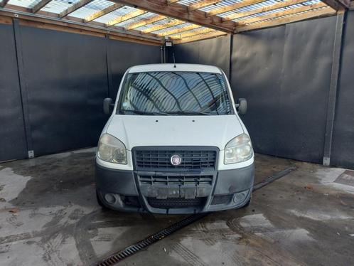 FIAT DOBLO, Auto's, Fiat, Bedrijf, Te koop, Doblo, ABS, Airbags, Boordcomputer, Metaalkleur, Radio, Trekhaak, Diesel, Euro 4, Overige carrosserie