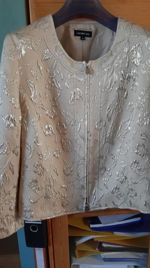 Chique gouden blazer Caroline Biss 42 als nieuw, Kleding | Dames, Gelegenheidskleding, Zo goed als nieuw, Overige typen, Maat 42/44 (L)