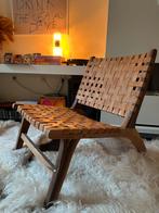 Houten lage stoel met leder, Huis en Inrichting, Stoelen, Ophalen, Bruin, Nieuw, Hout