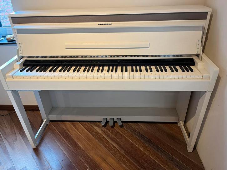 Piano, Muziek en Instrumenten, Piano's, Zo goed als nieuw, Piano, Wit, Digitaal, Ophalen