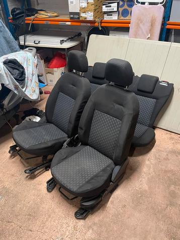 Interieur ford fiesta 02-08 beschikbaar voor biedingen