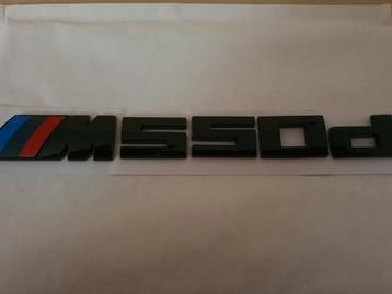 Bmw M550d koffer logo 20 cm x 2 cm > blinkend zwart beschikbaar voor biedingen