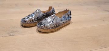 Zomer espadrilles zilver kleurig Maat 37 