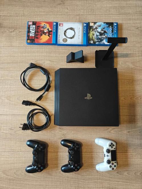 PS4 Pro 1TB, Games en Spelcomputers, Spelcomputers | Sony PlayStation 4, Zo goed als nieuw, Pro, 1 TB, Met 3 controllers of meer