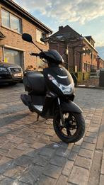 peugeot kisbee, Fietsen en Brommers, Ophalen, Zo goed als nieuw, Benzine