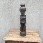 Handgesneden houten (Afrikaans beeld), Antiek en Kunst, Kunst | Beelden en Houtsnijwerken, Ophalen