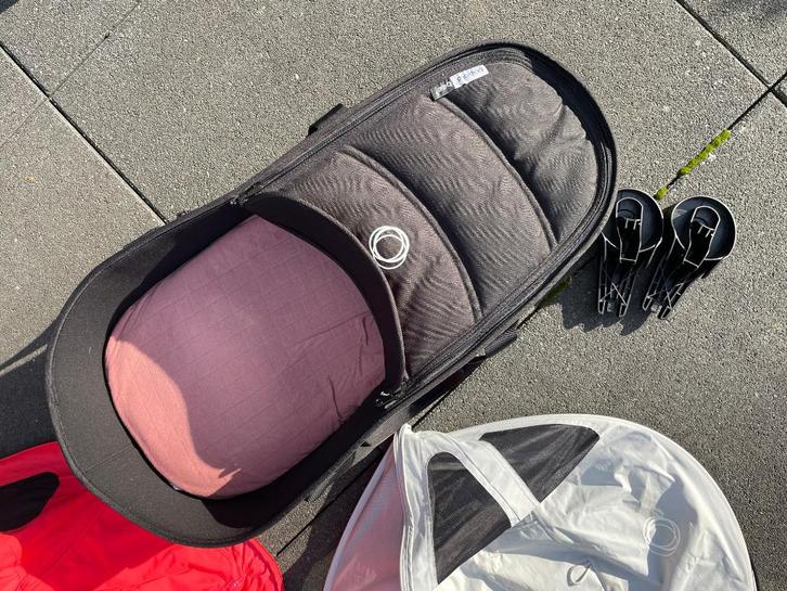Bugaboo Bee reiswieg (met adapters), Kinderen en Baby's, Kinderwagens en Combinaties, Zo goed als nieuw, Bugaboo, Ophalen