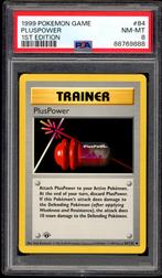 PlusPower 1st Edition PSA 8 - 84/102 - Base Set 1999, Hobby en Vrije tijd, Verzamelkaartspellen | Pokémon, Ophalen of Verzenden