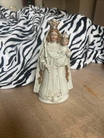 Statue porcelaine ancienne  beschikbaar voor biedingen