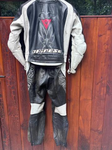 Dainese 2-delig lederen motorpak beschikbaar voor biedingen
