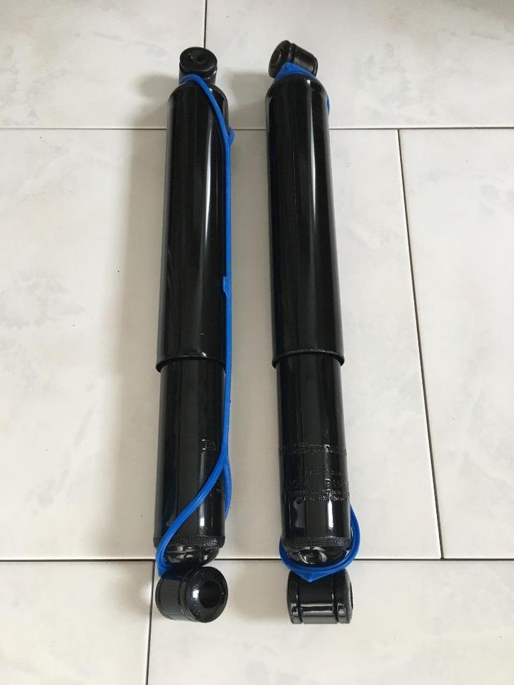 Te koop schokbreker set voor dodge w100 w150 w200 ramcharger, Auto-onderdelen, Klein materiaal, Amerikaanse onderdelen, Oldtimer onderdelen