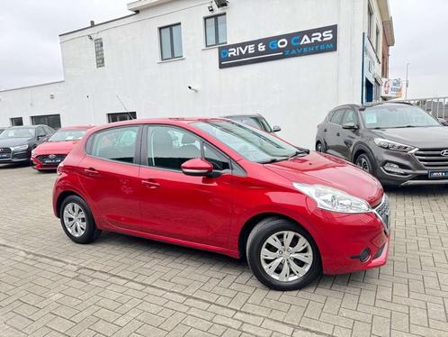 Peugeot 208 1.2i Benzine Style * 1 JAAR GARANTIE * !, Auto's, Peugeot, Bedrijf, Te koop, ABS, Airconditioning, Bluetooth, Boordcomputer