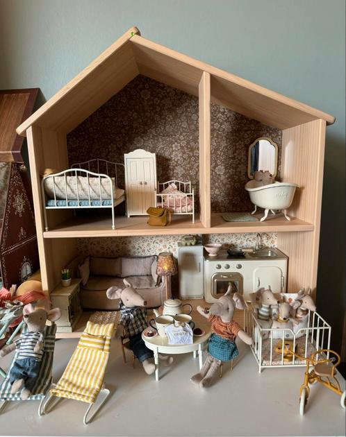 Maileg volledig lot, Enfants & Bébés, Jouets | Maisons de poupées, Maison de poupées, Enlèvement