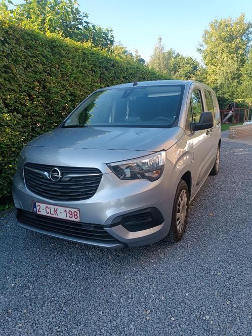 Opel combo 2020 dubbele cabine 52000km, Auto's, Opel, Particulier, ABS, Airbags, Airconditioning, Android Auto, Apple Carplay