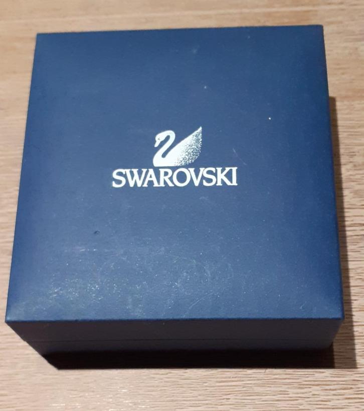 SWAROVSKI - OORBELLETJES -Robijn !, Bijoux, Sacs & Beauté, Boucles d'oreilles, Neuf, Puces ou Clous, Autres matériaux, Rouge, Avec cristal