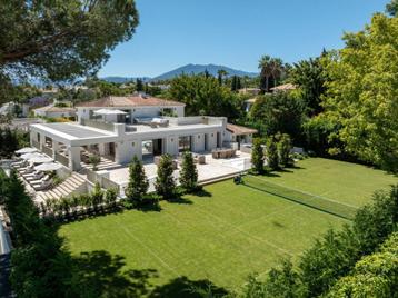 Residentie, Villa, Malaga, Costa del Sol, Spanje beschikbaar voor biedingen