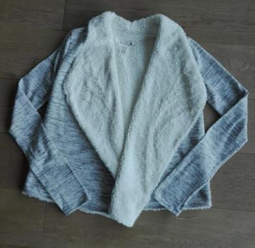 Warme grijze vest meisje maat 158-164 beschikbaar voor biedingen