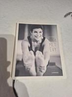 Boek : yoga met Evy, Enlèvement, Comme neuf, Autres sports