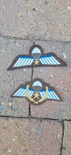 Para-insigne, Ophalen