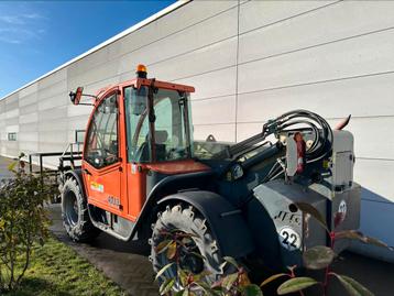 Jlg 13 meter verreiker met bak palletvorken en werkkooi beschikbaar voor biedingen