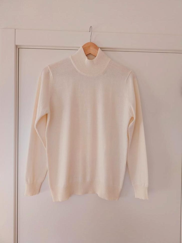 Klassieke crèmekleurige 50 % merino trui, Kleding | Dames, Truien en Vesten, Ophalen of Verzenden