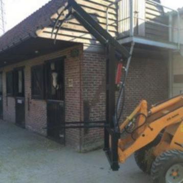 landbouwgereedschap beschikbaar voor biedingen