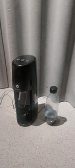 Elektrische SodaStream incl 1 waterfles en 1/2  gasfles, Ophalen of Verzenden, Gebruikt
