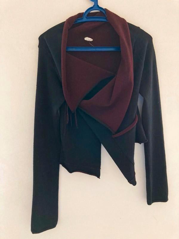 Cardigan noir /bordeaux Sarah Pacini  réversible, Vêtements | Femmes, Pulls & Gilets, Neuf, Autres couleurs, Enlèvement ou Envoi