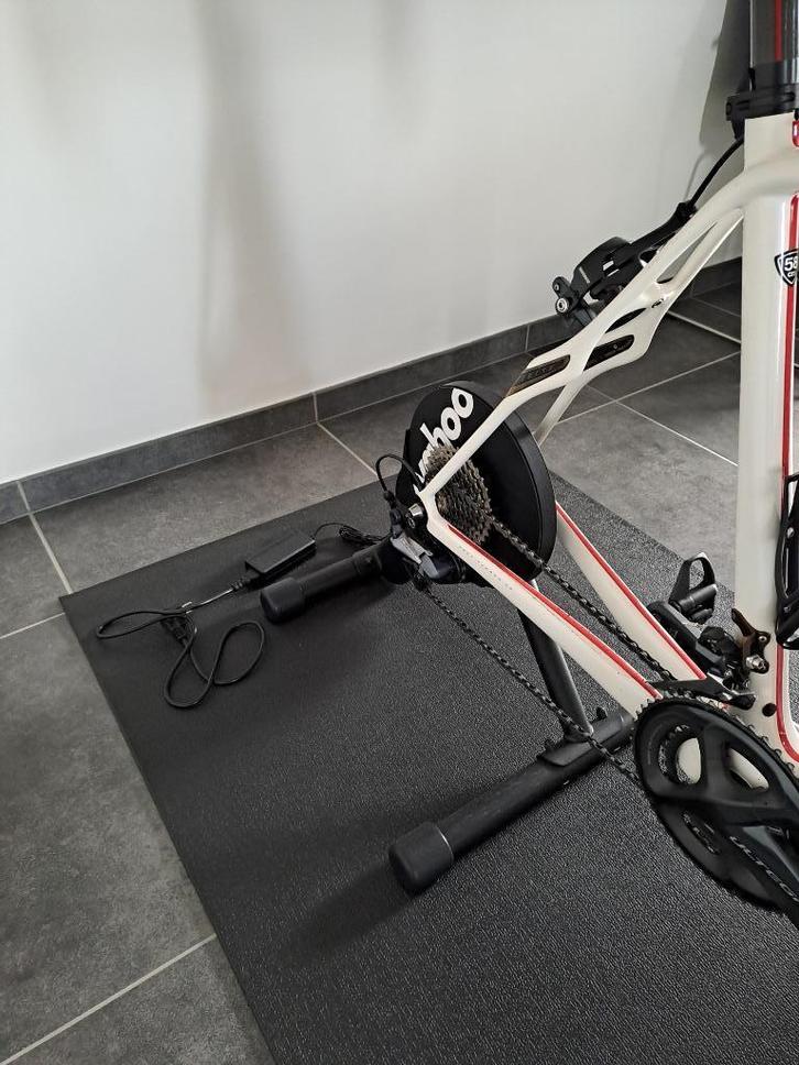 Wahoo KICKR CORE fietstrainer, Sport en Fitness, Wielrennen, Zo goed als nieuw, Overige typen, Ophalen