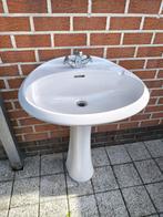 Lavabo 63 CM breed, 55 CM diep met dubbele kraan, Huis en Inrichting, Badkamer | Badkamermeubels, Ophalen, Gebruikt, 50 tot 100 cm