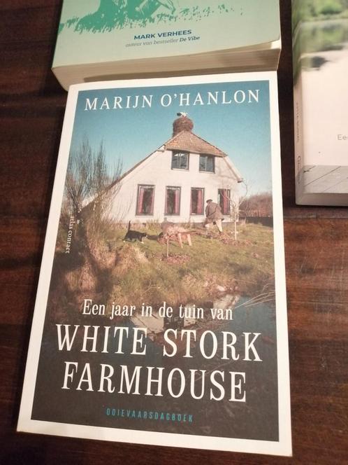 Een jaar in de tuin van White Stork Farmhouse, Livres, Livres Autre, Comme neuf, Enlèvement ou Envoi