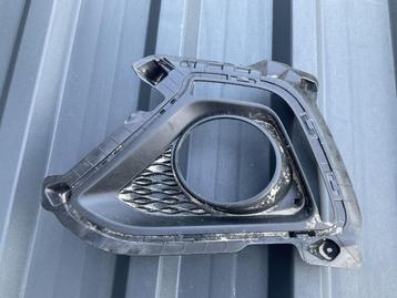 Bumper Mistlamp Grill Hyundai i10 86527-B9010 Links HY-21048 beschikbaar voor biedingen