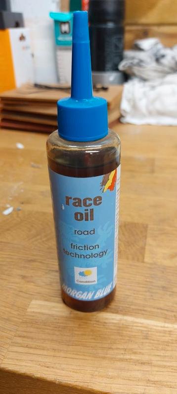 blue morgan race oil smeermiddel voor ketting beschikbaar voor biedingen