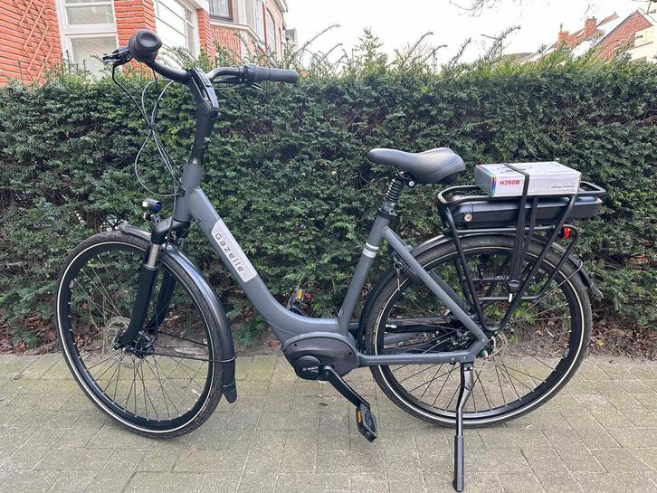 Eletrische fiets Bosch, Fietsen en Brommers, Elektrische fietsen, Zo goed als nieuw, Gazelle
