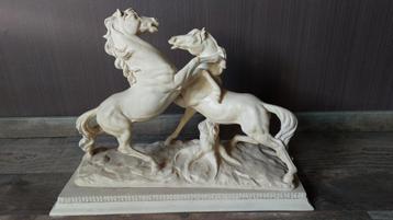 Art Deco sculpture van Amilcare Santini beschikbaar voor biedingen
