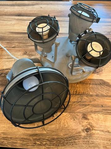 Lampen industrieel, Huis en Inrichting, Lampen | Hanglampen, Ophalen, Zo goed als nieuw