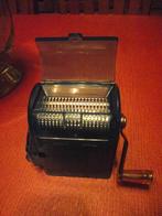 petit moulin neuf pour moudre le tabac ou laurier, Enlèvement ou Envoi, Neuf, Matériel