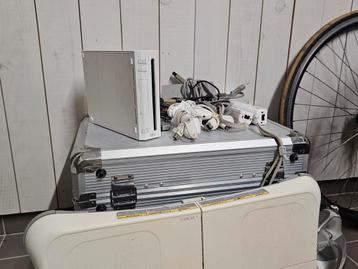 Nintendo Wii met Wii Fit board beschikbaar voor biedingen