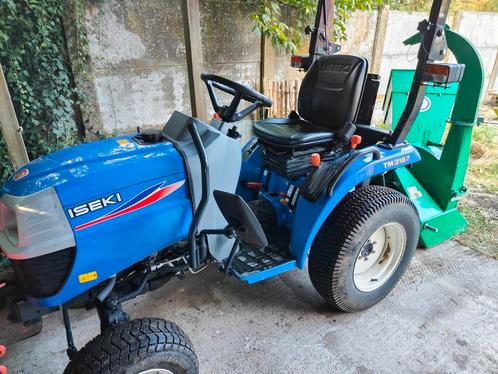 Iseki 3187 minitractor 18 PK - Nieuwstaat 65 draaiuren, Articles professionnels, Machines & Construction | Jardin, Parc & Sylviculture