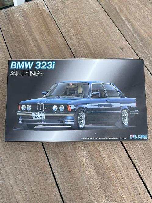 Fujimi BMW Alpina 323I 1/24 Model Kit RARE!!, Hobby en Vrije tijd, Modelbouw | Auto's en Voertuigen, Nieuw, Auto, Groter dan 1:32