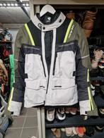 motorjas revit 3lagen, Motoren, Ophalen