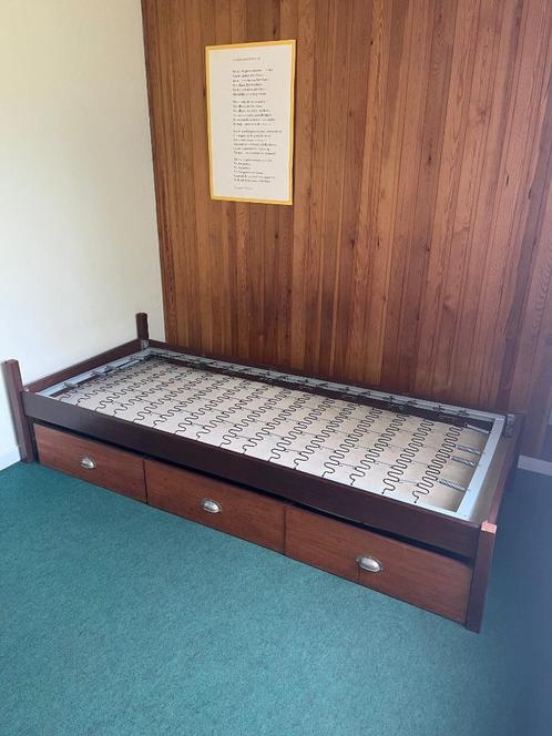 Meubels, Huis en Inrichting, Slaapkamer | Bedden, Gebruikt, Eenpersoons, 90 cm, 200 cm, Hout, Bruin, Ophalen